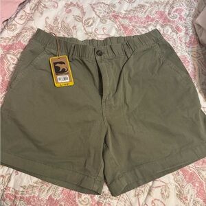 Men's Olive Green Cargo Shorts